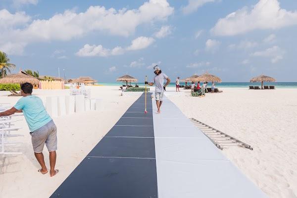 Cloud, Sky, People on beach