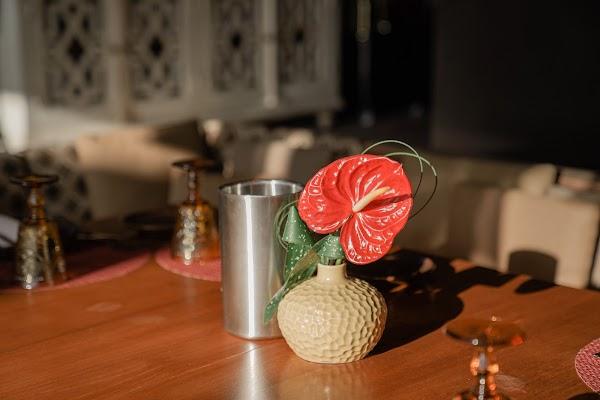 Ritz Carlton Festive — Ritz Carlton Festive — frame 1