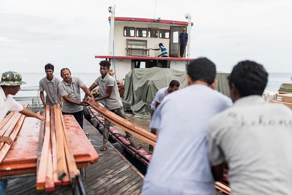 A Marrigic wedding at Constance Moofushi — Water