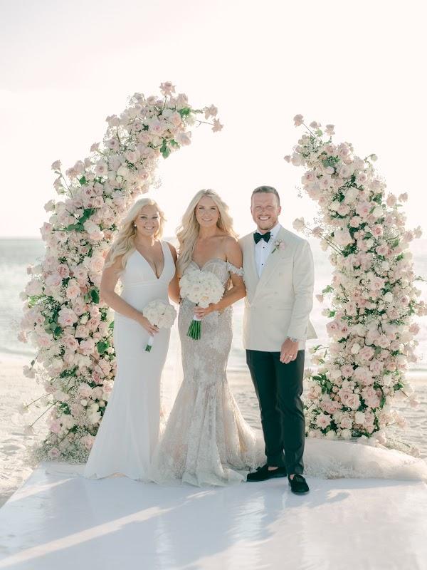 Bride, Plant, Wedding dress, Flower