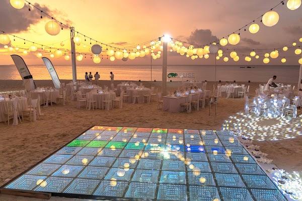 Decoration, Sky, Light