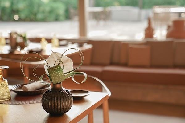 Ritz Carlton Festive — frame 6