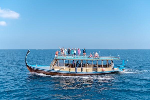 04 - Snorkeling Trip