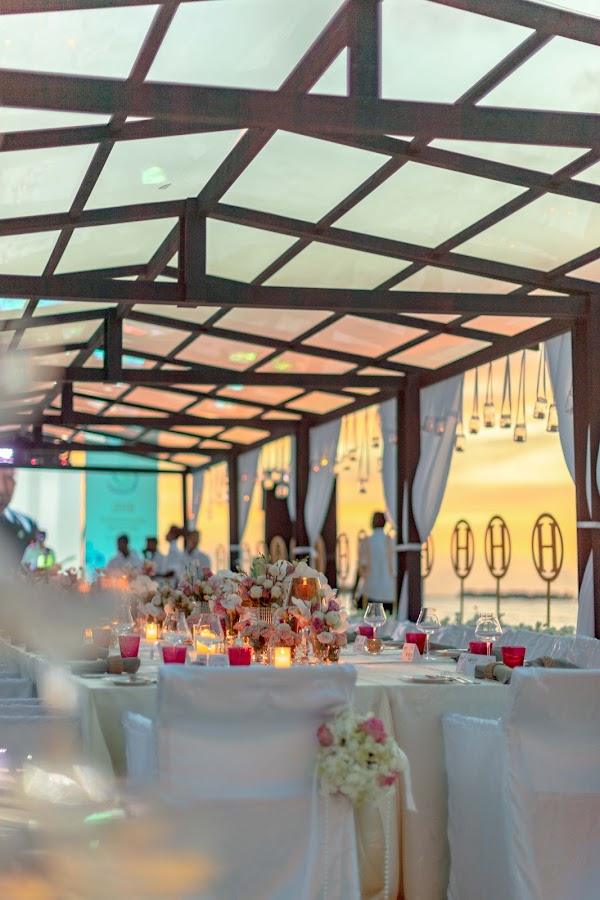 Tableware, Table