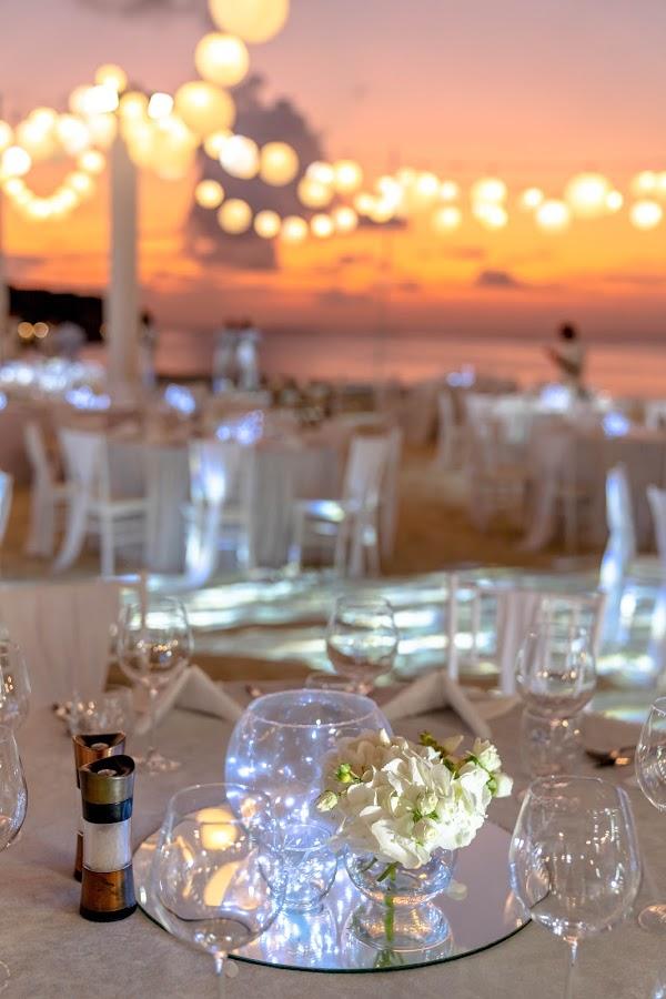 Decoration, Table, Furniture, Tableware