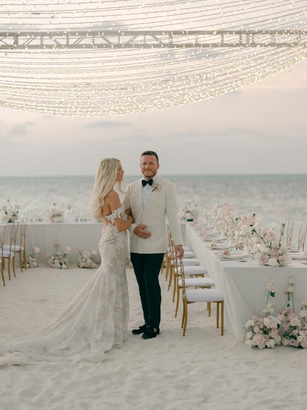 Bride, Wedding dress