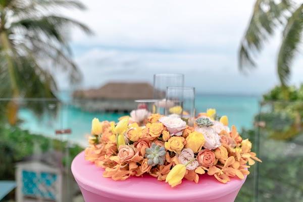Splendid Maldives retreat at Seaside Finolhu — Water, Sky, Table